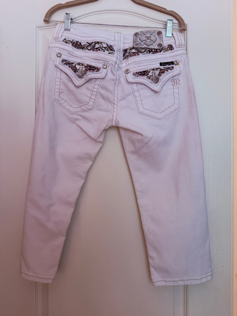 Miss Me Embellished White Cropped Jeans